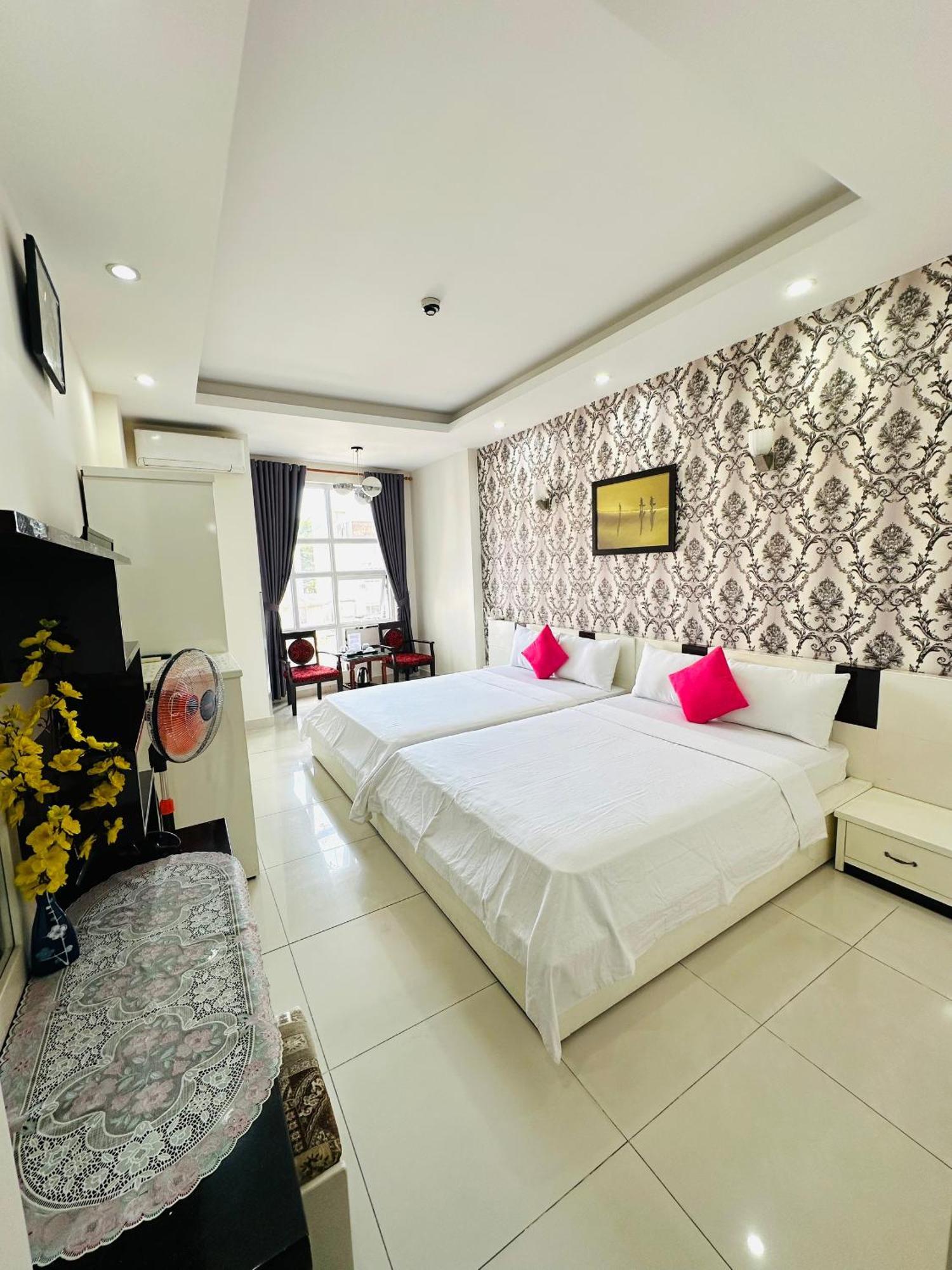 Redflower Hotel Ho Chi Minh-staden Exteriör bild